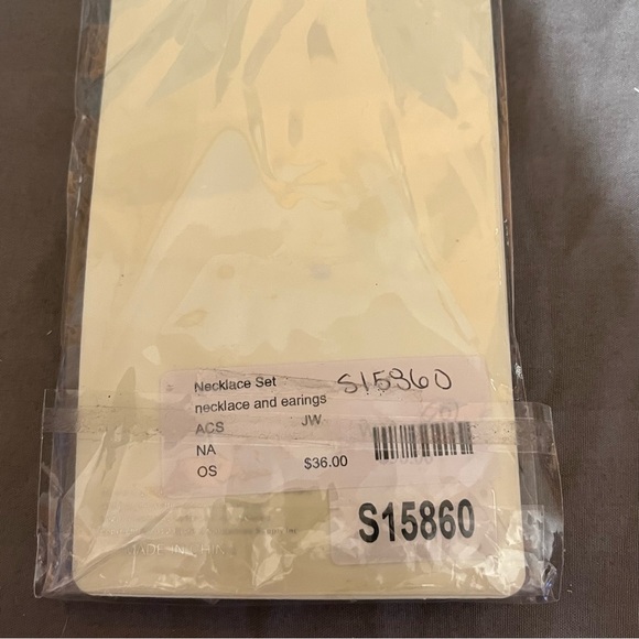 Prom/Special Occasion Necklace and Earrings, Royal Blue - Picture 14 of 16